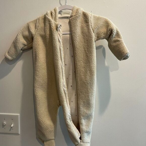 Petite Maison x Nono Baby Beige Coverall Jumpsuit 9M Hooded Sherpa Winter Snow - Picture 6 of 10